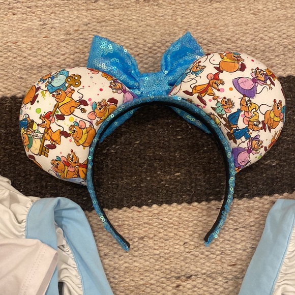 Disney prince and princess theme outfits. Mickey ears and purse included. - Picture 6 of 14